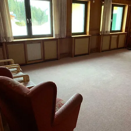 Хостел Mountain Hostel Dorms *
